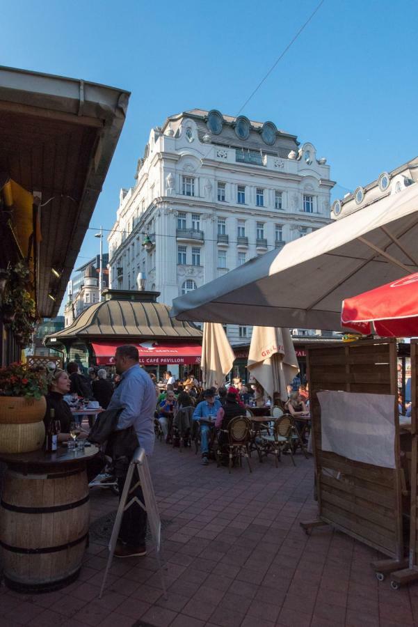 Let It Be Vienna U1, U2, U4 Karlsplatz Oper Apartment Luaran gambar